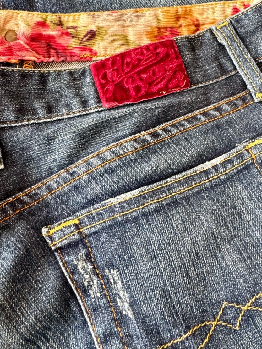 Vintage 90s Lucky Brand Sweet Dream Jeans Red Pocket 10/30 Made USA Velvet Patch